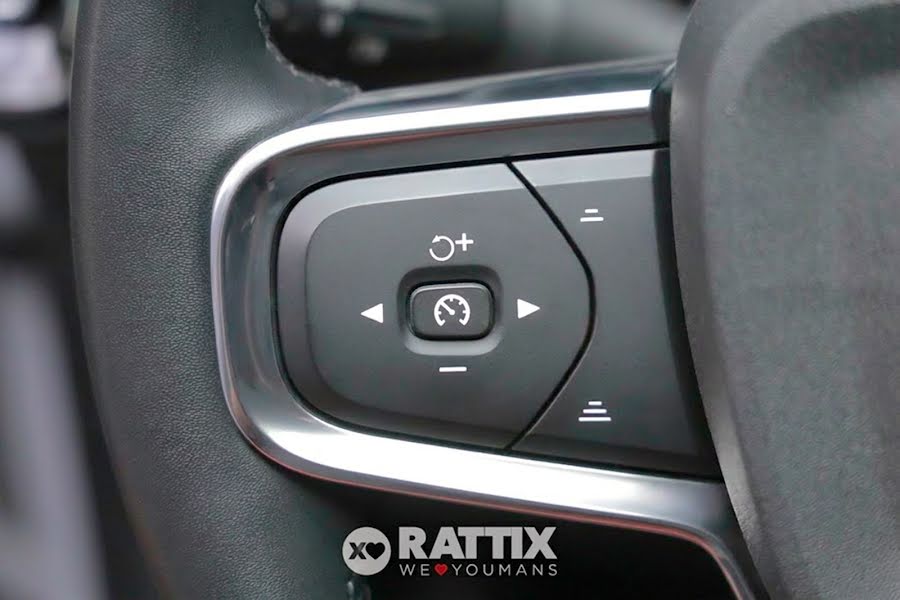 Volvo XC40 1.5 T5 PHEV Inscription Auto Silver Glacier  Aziendale foto 13