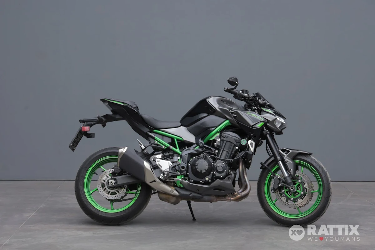 KAWASAKI Z 900 BK1