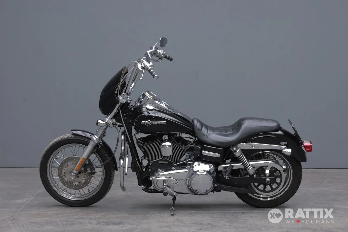 HARLEY DAVIDSON Dyna Super Glide 1584 Custom abs