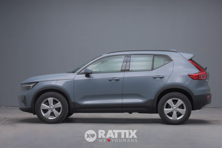 Volvo XC40 2.0 B3 MHEV 163CV Business Auto Denim Blue  Aziendale foto 2