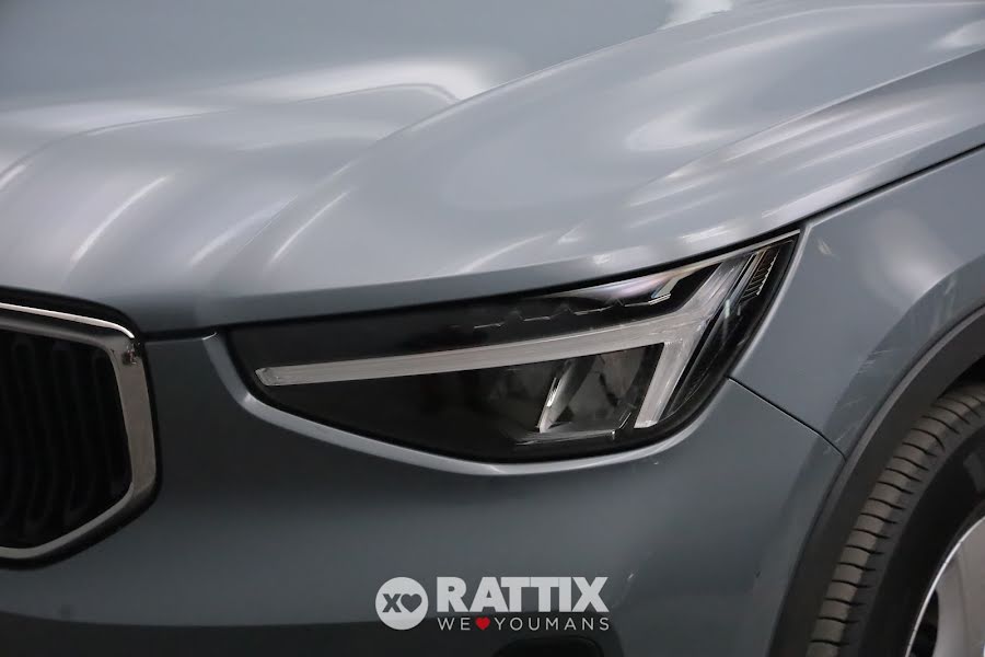 Volvo XC40 2.0 B3 MHEV 163CV Business Auto Denim Blue  Aziendale foto 3