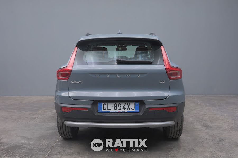 Volvo XC40 2.0 B3 MHEV 163CV Business Auto Denim Blue  Aziendale foto 5