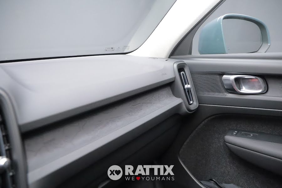 Volvo XC40 2.0 B3 MHEV 163CV Business Auto Denim Blue  Aziendale foto 26