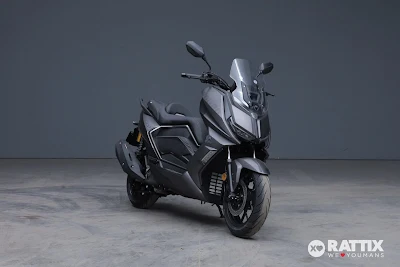 Foto WOTTAN MOTOR GT2 300 Abs