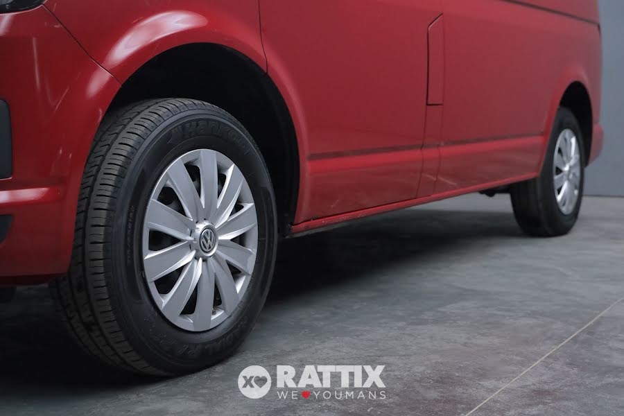 Volkswagen T6 Caravelle 2.0 150CV DSG 9p.ti Rosso   Aziendale foto 4