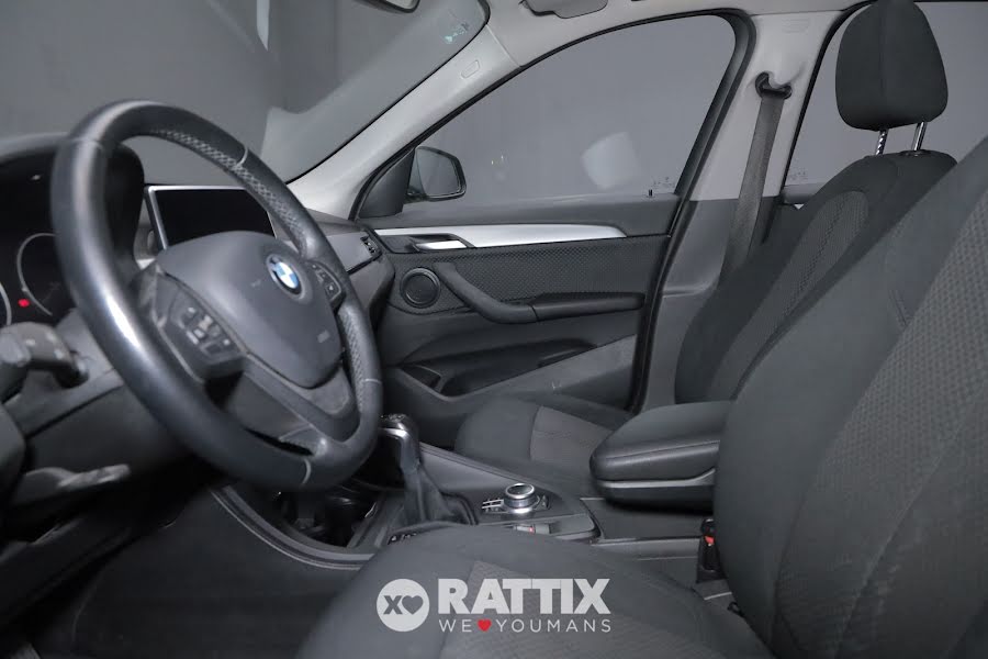 BMW X1 1.5 PHEV Business Advantage xDrive25e Auto Nero  Aziendale foto 9