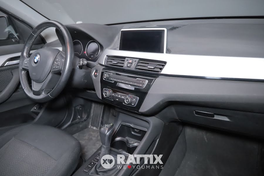 BMW X1 1.5 PHEV Business Advantage xDrive25e Auto Nero  Aziendale foto 17
