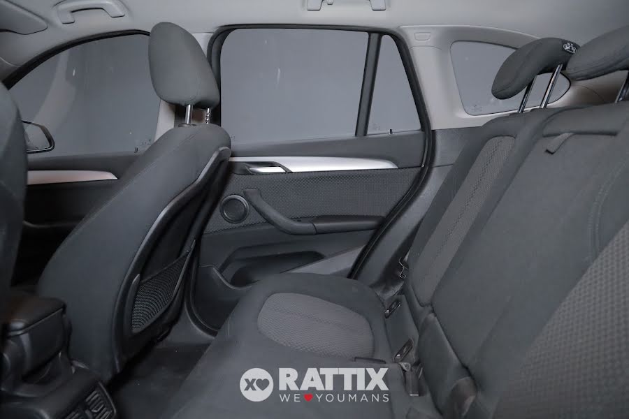 BMW X1 1.5 PHEV Business Advantage xDrive25e Auto Nero  Aziendale foto 32