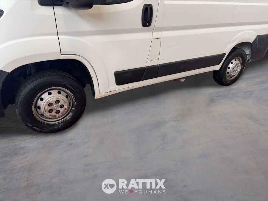 Peugeot Boxer 330 2.2 bluehdi 140CV L1H1 Affaire (IVA ESCLUSA) Bianco Banchisa  Aziendale foto 4