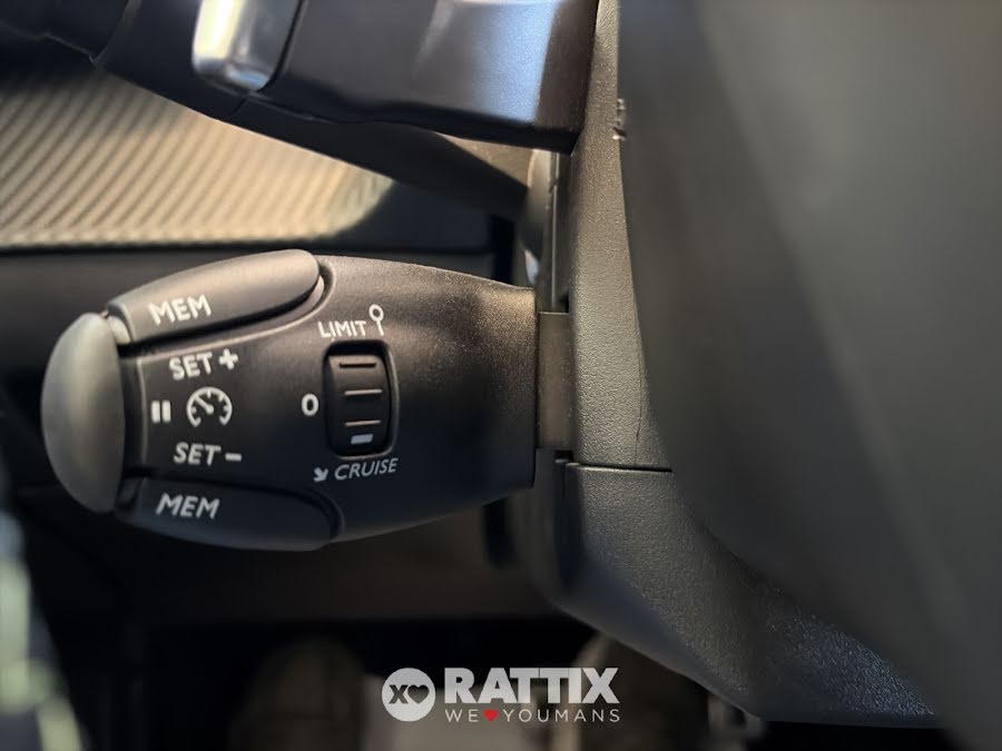 Peugeot 208 1.2 hybrid 136CV GT e-dcs 6 Nero Perla  Aziendale foto 13