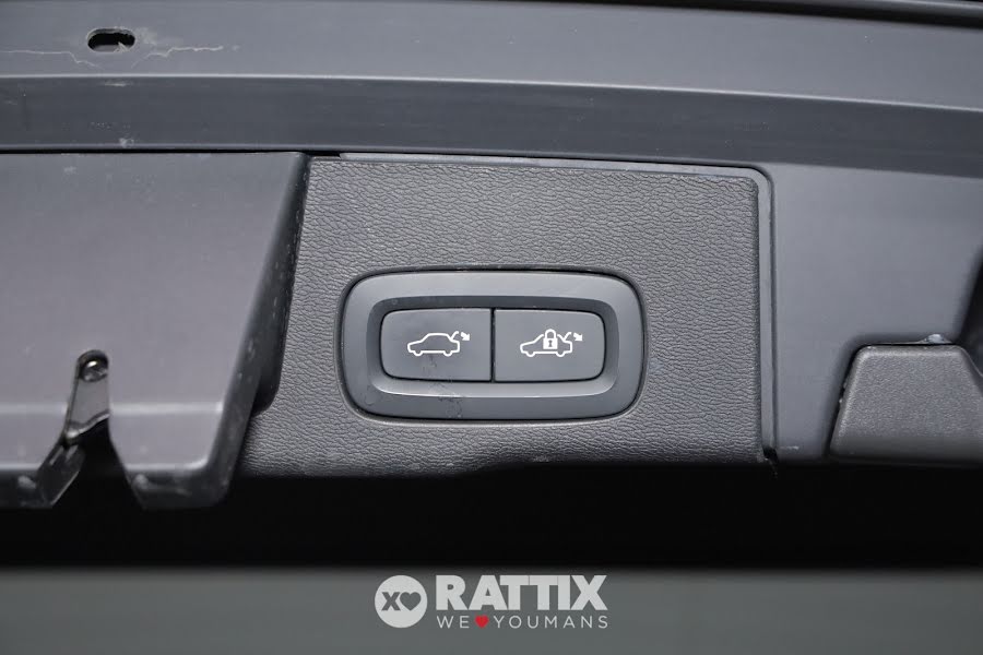 Volvo XC60 2.0 t6 recharge phev obc 3,7kW Core awd auto + tetto apribile Denim Blue  Aziendale foto 9