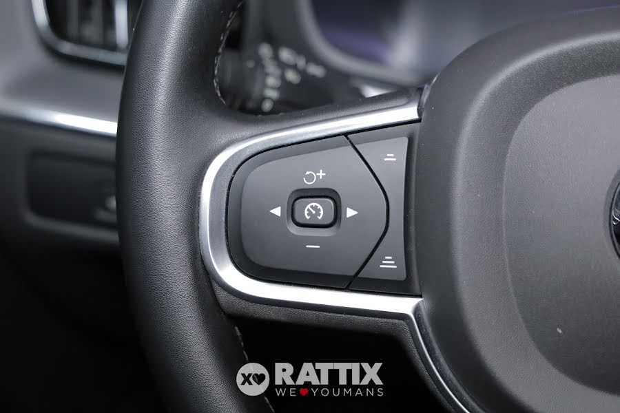 Volvo XC60 2.0 t6 recharge phev obc 3,7kW Core awd auto + tetto apribile Denim Blue  Aziendale foto 13
