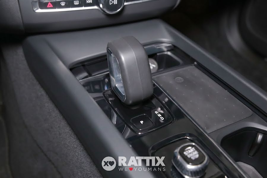 Volvo XC60 2.0 t6 recharge phev obc 3,7kW Core awd auto + tetto apribile Denim Blue  Aziendale foto 29