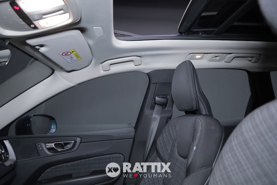 Volvo XC60 2.0 t6 recharge phev obc 3,7kW Core awd auto + tetto apribile Denim Blue  Aziendale foto 36