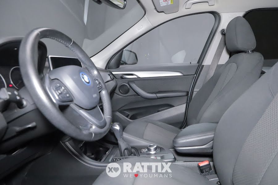 BMW X1 1.5 xdrive25e Business Advantage auto Nero  Aziendale foto 8