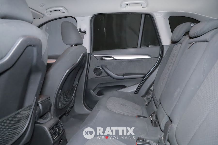 BMW X1 1.5 xdrive25e Business Advantage auto Nero  Aziendale foto 32