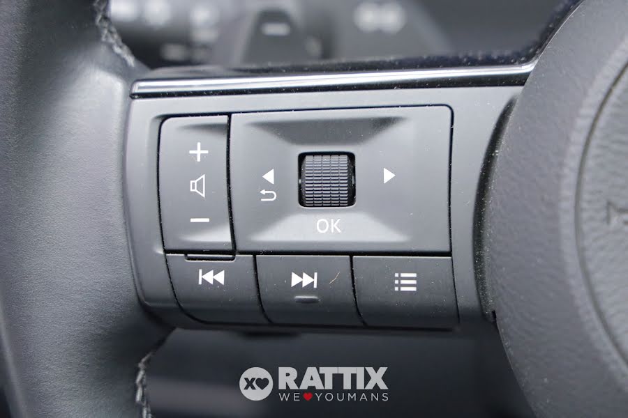 Nissan Qashqai 1.3 mhev 158CV N-Connecta xtronic Magnetic Blu  Aziendale foto 12