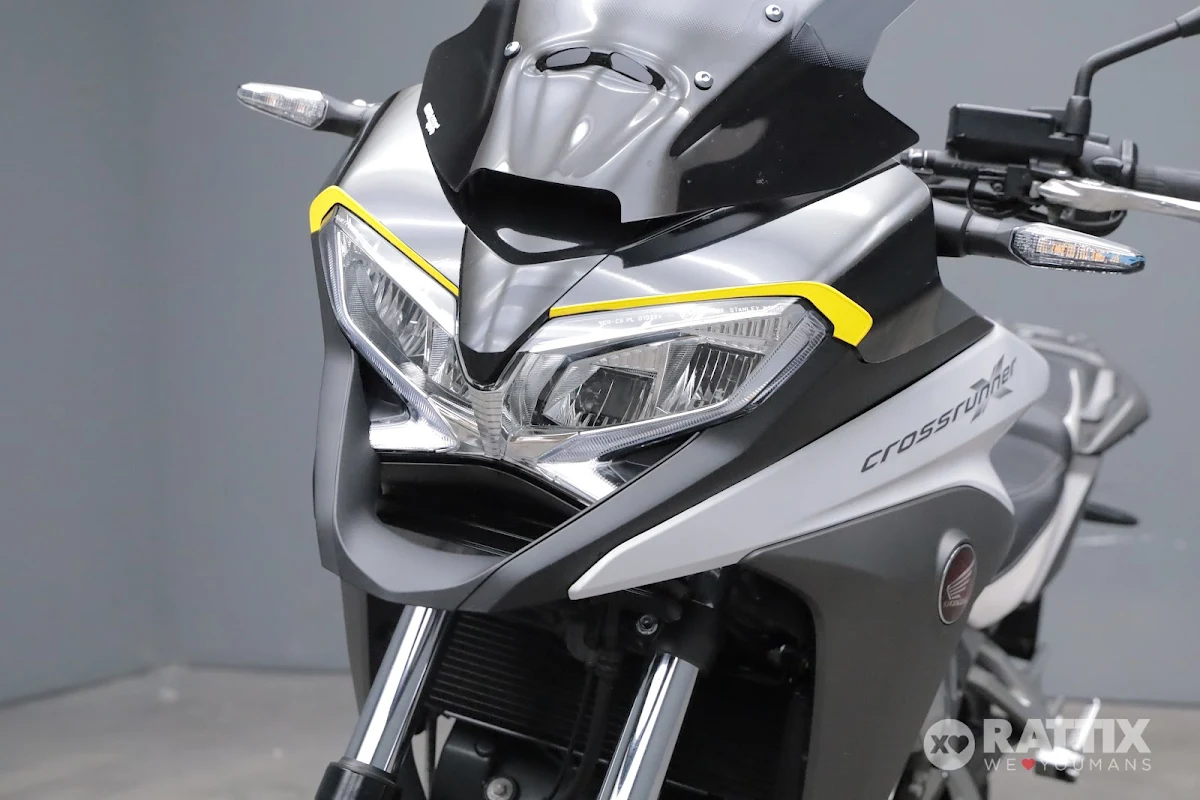 HONDA Crossrunner 800 Travel Edition Abs my17