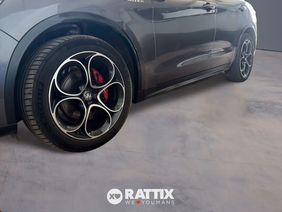 Alfa Romeo Stelvio 2.2 t 210CV Veloce Q4 auto Grigio Vesuvio  Aziendale foto 4
