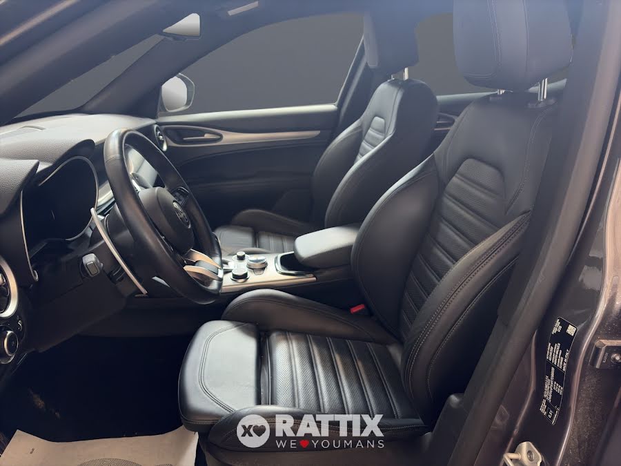 Alfa Romeo Stelvio 2.2 t 210CV Veloce Q4 auto Grigio Vesuvio  Aziendale foto 9