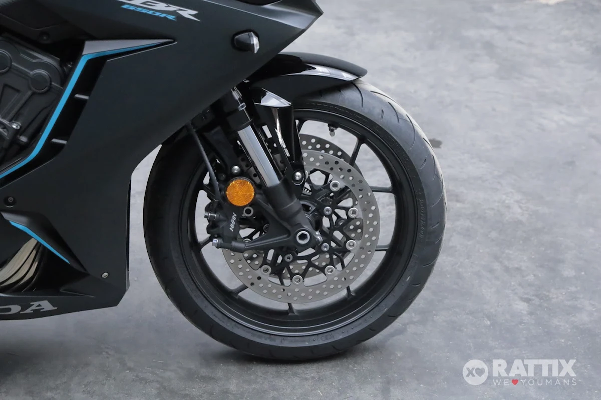 HONDA CB 650 R Black Edition Abs