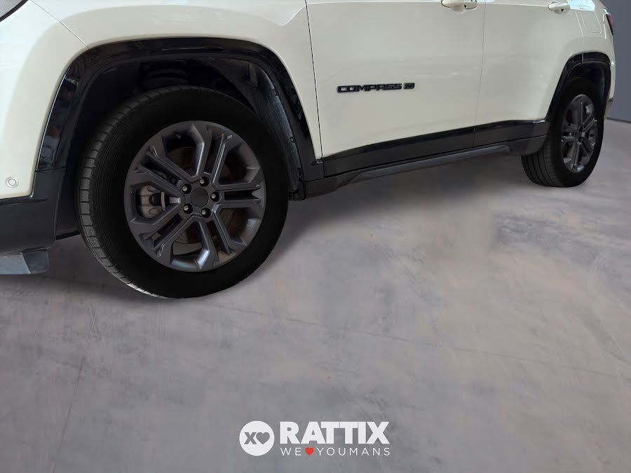 Jeep Compass 1.3 turbo t4 phev 80 Anniversario 4xe auto Alphine White  Aziendale foto 4
