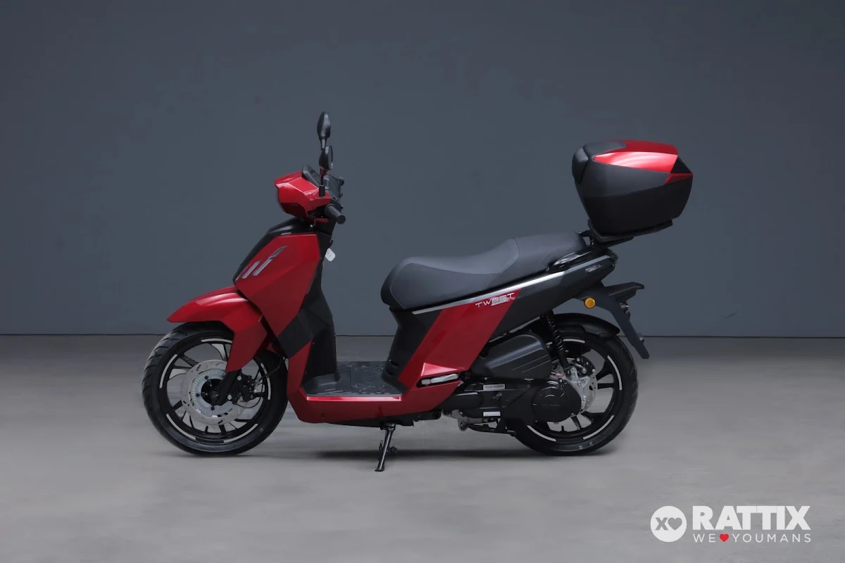 PEUGEOT Tweet 125 125i FL Top Case E5+