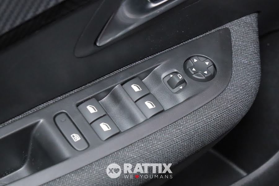 Peugeot 208 1.2 hybrid 110CV Style e-dcs 6 Grigio Artense  Km 0 foto 24