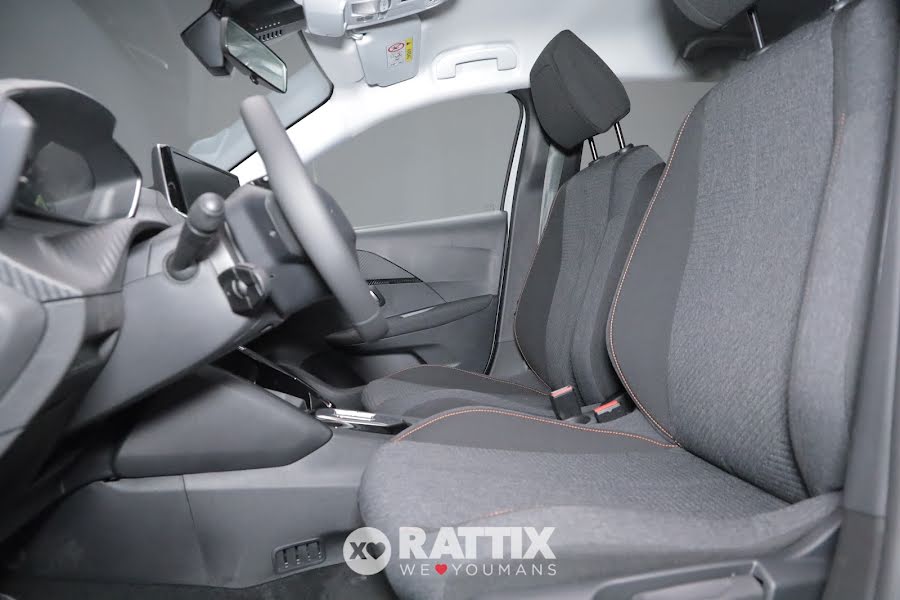 Peugeot 208 1.2 hybrid 110CV Style e-dcs 6 Bianco Okenite  Km 0 foto 7