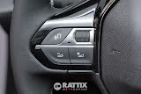 Miniatura Peugeot 208 1.2 hybrid 110CV Style e-dcs 6 Bianco Okenite  Km 0 foto 27
