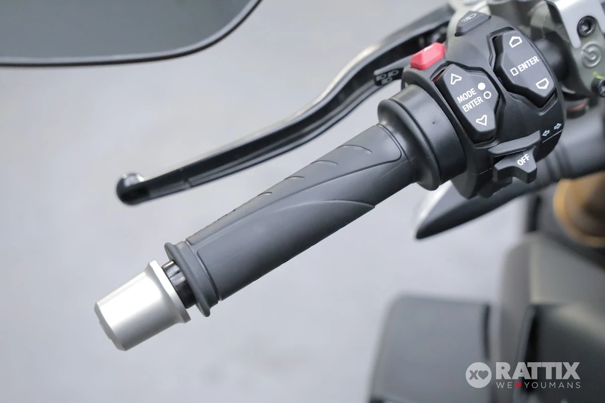 DUCATI Streetfighter V4S Grey my 24