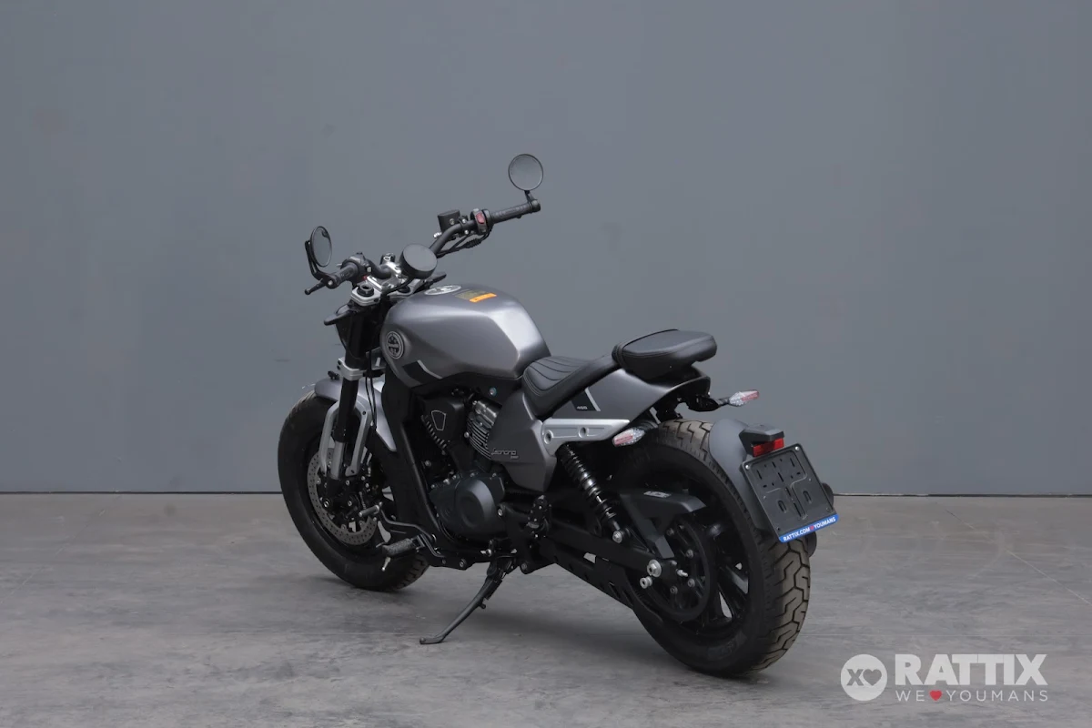 BENELLI Leoncino 500 E5