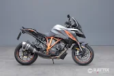 KTM 1290 Super Duke GT my16