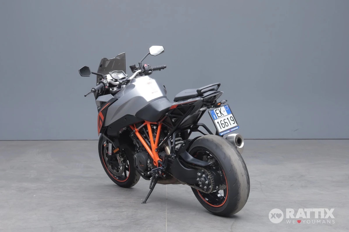 KTM 1290 Super Duke GT my16