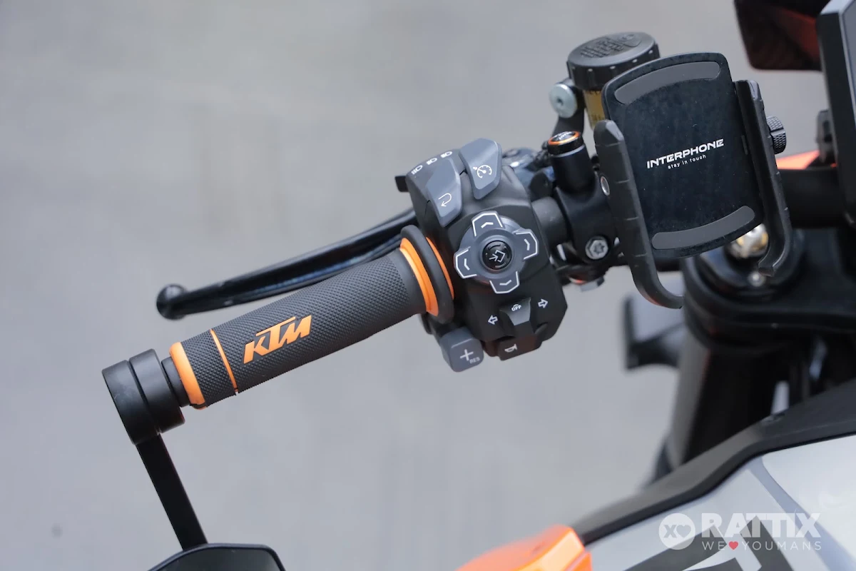 KTM 1290 Super Duke R my23