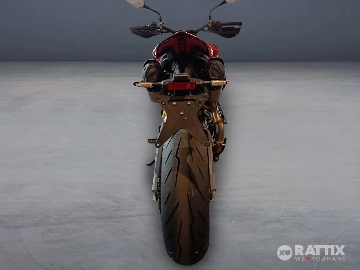 DUCATI Hypermotard V2 890