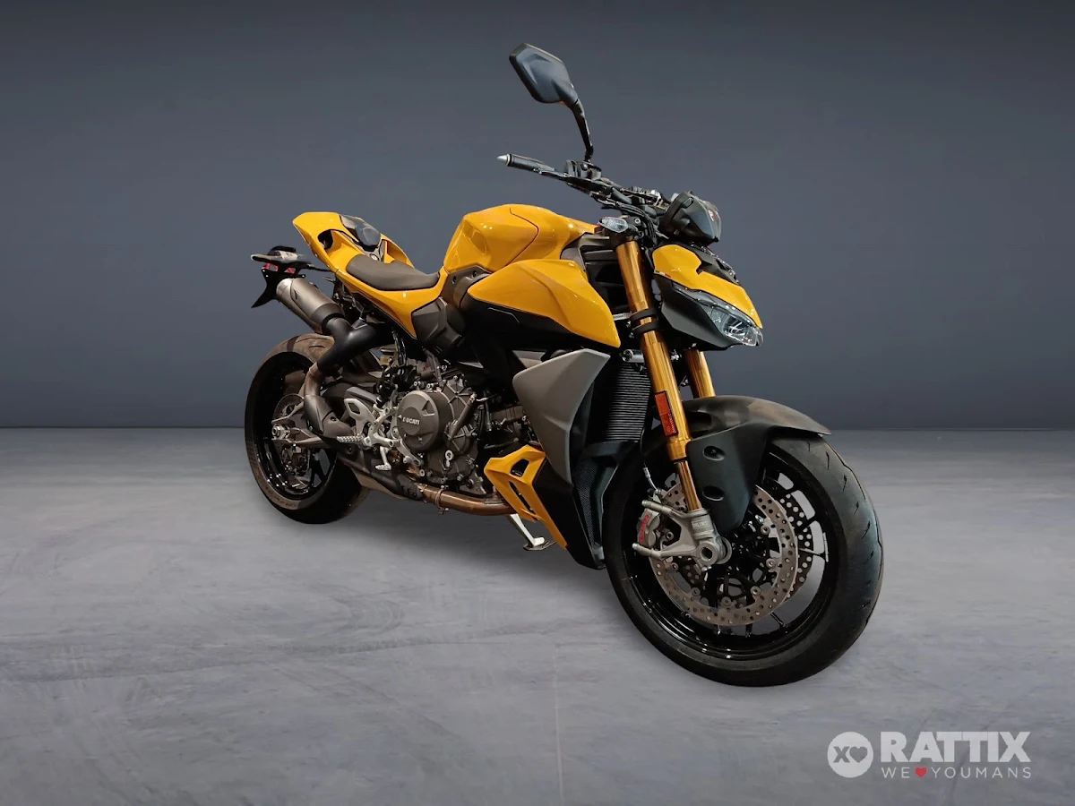 DUCATI Streetfighter V2 Red