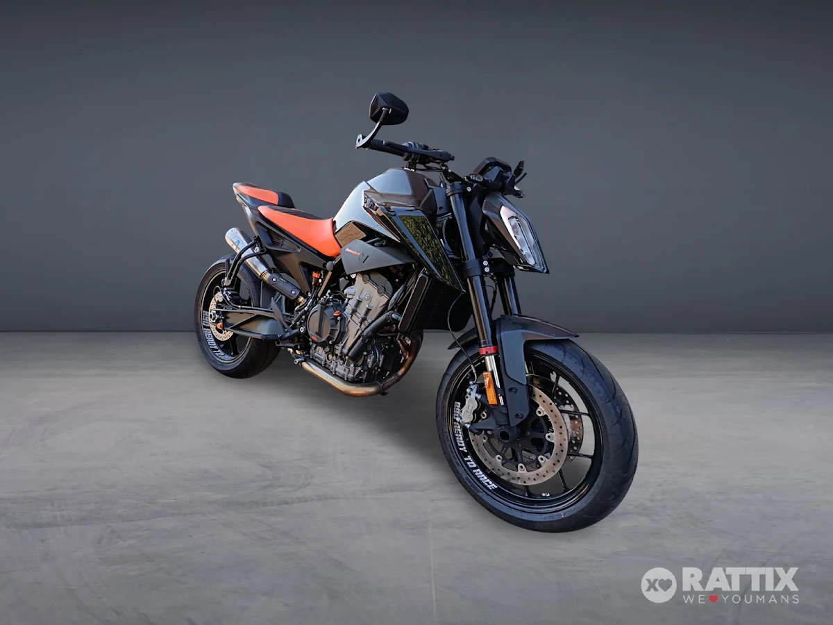 KTM 890 Duke my22