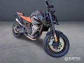 KTM 890 Duke my22