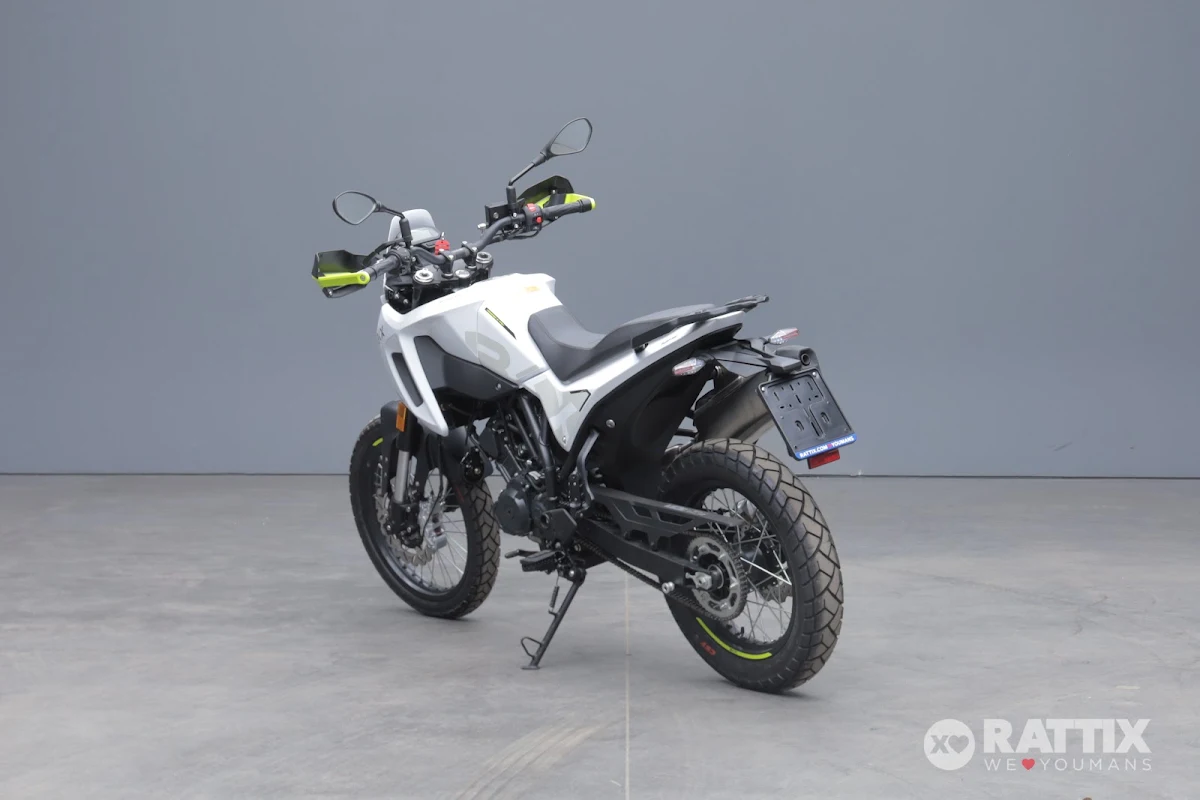 BENELLI BKX 125 E5+