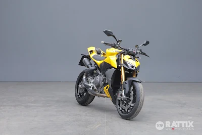 Foto DUCATI Streetfighter V2 Red