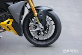 DUCATI Streetfighter V2 Red