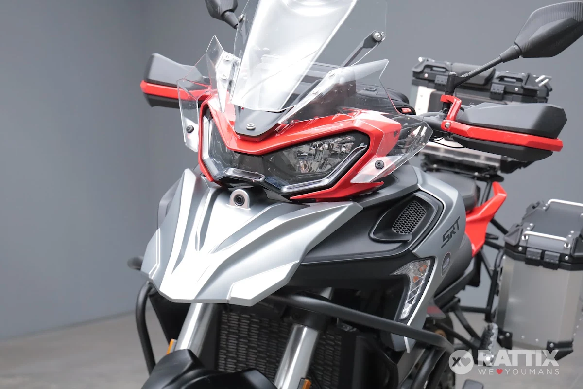 QJ MOTOR SRT 900 S SX