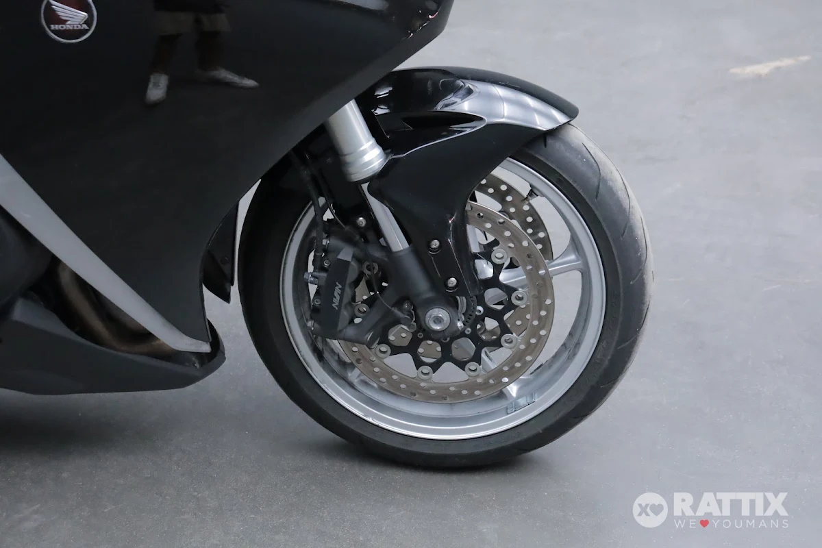 HONDA VFR 1200 F Abs