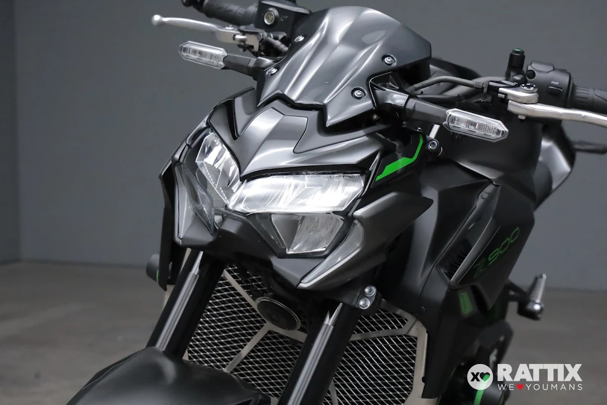 KAWASAKI Z 900 Performance Metallic Spark Black