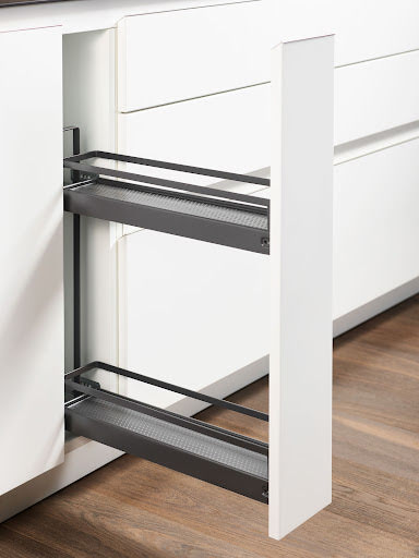 EF1002010201G00001 Kesse No.15, baskets with slides, right, W150